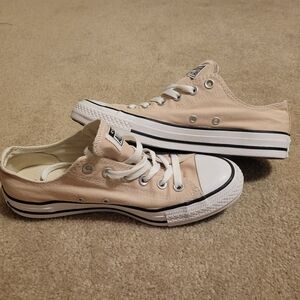Like New Converse All-Star 8.5
